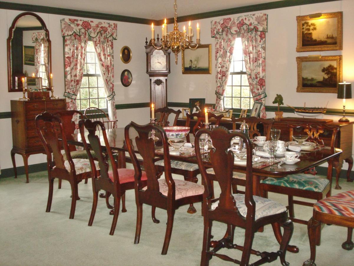 Newport House Bed & Breakfast Вільямсбург Екстер'єр фото