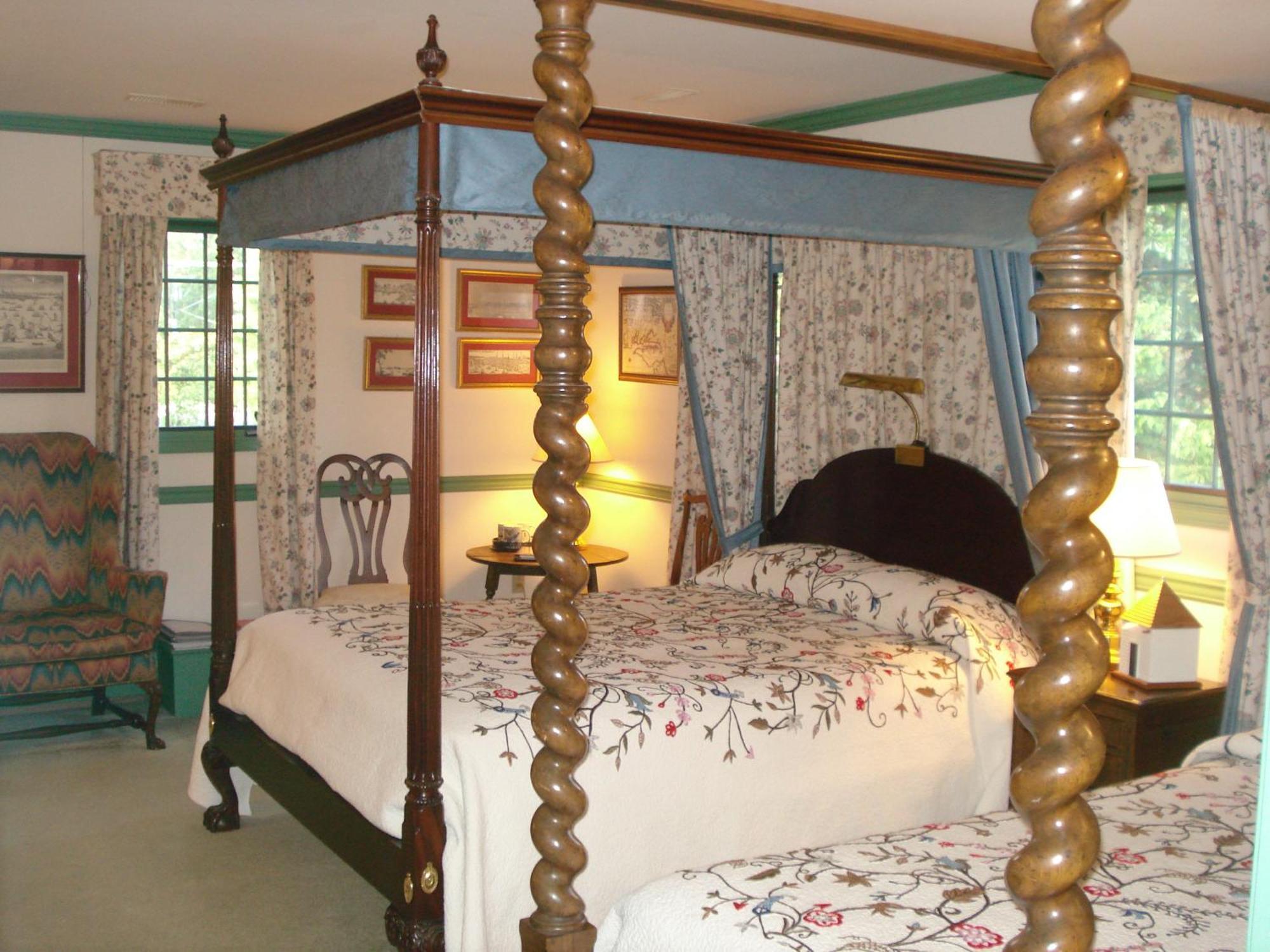 Newport House Bed & Breakfast Вільямсбург Номер фото
